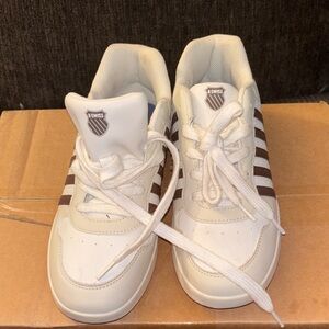 K-Swiss Kids White and Brown Sneakers
